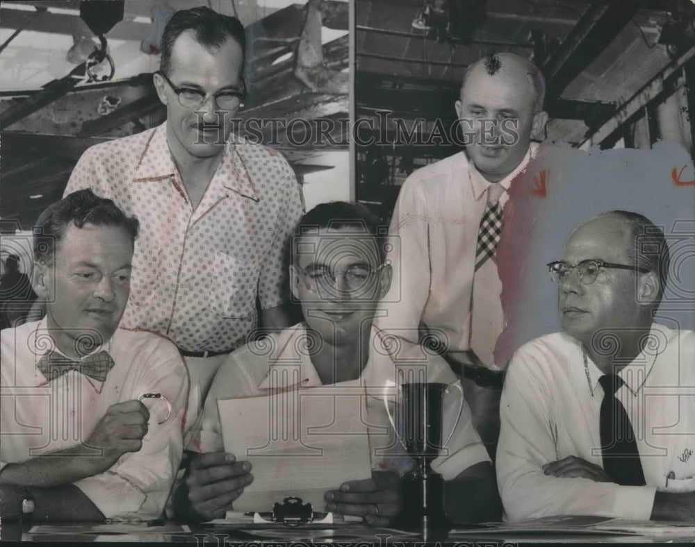 1954, Clinton Johns &amp; committee of the Bessemer Corn &amp; Livestock Fest - Historic Images