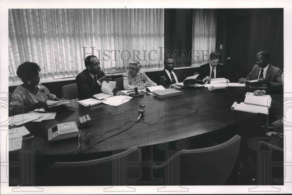 1988, Cleveland Hammonds Jr, Birmingham Board of Education meeting - Historic Images