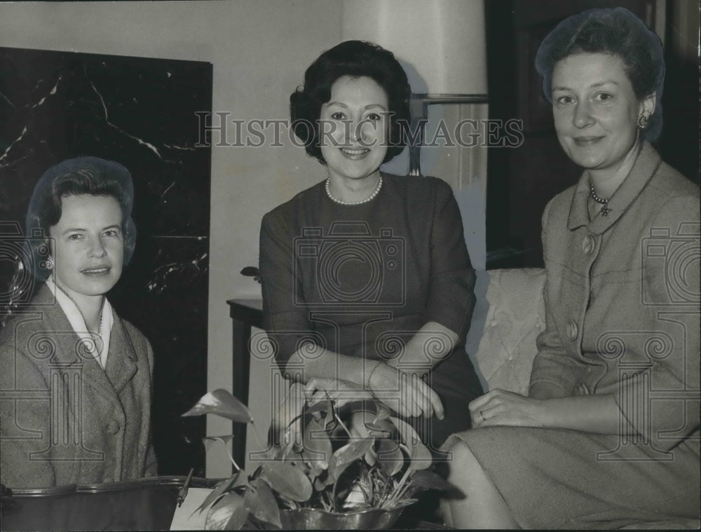 1964, Scribbler Mrs. Elbert S. Jemison, Jr. - abno04683 - Historic Images