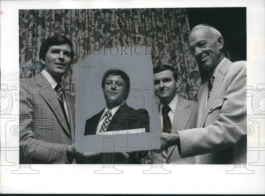 1974, Tuscaloosa News Donating $25,000 to Family Practice Residency - Historic Images