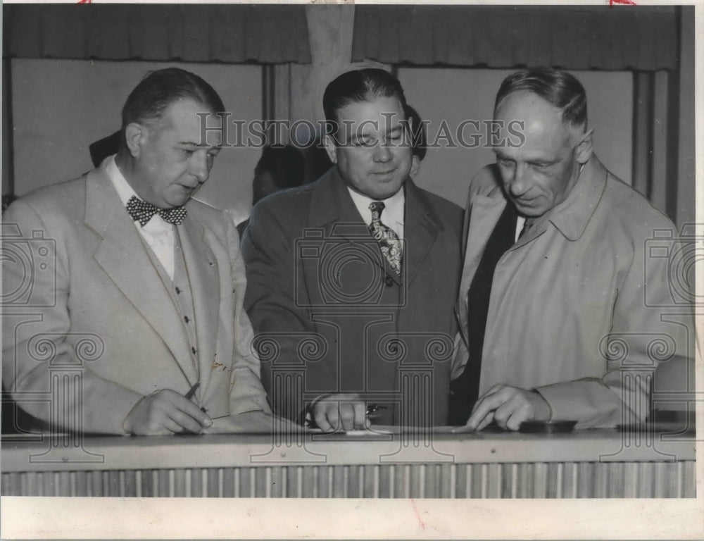 1950, G. Brothern, P Betters, Mayor Cooper Green, airport Helinski, - Historic Images