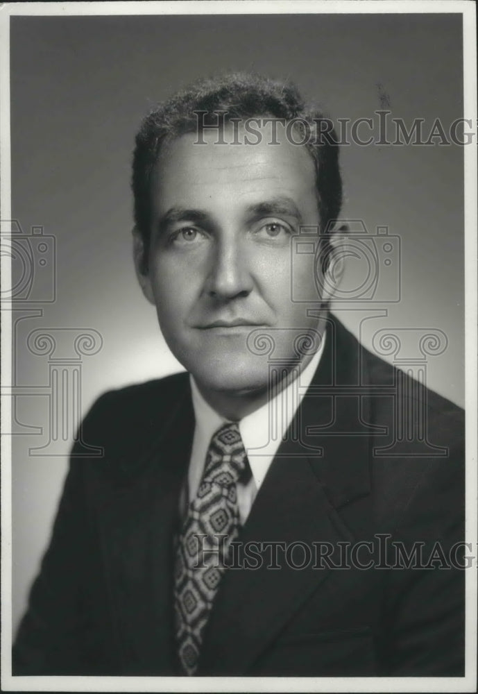 1981 Roy W. Gilbert Jr., Banker - Historic Images