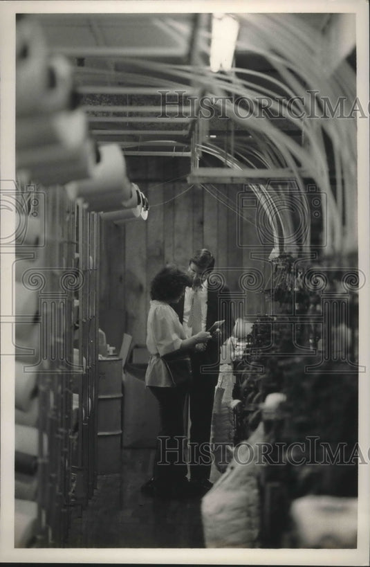 1986 Politician Charles Graddick on campaign trail at Fort Payne - Historic Images