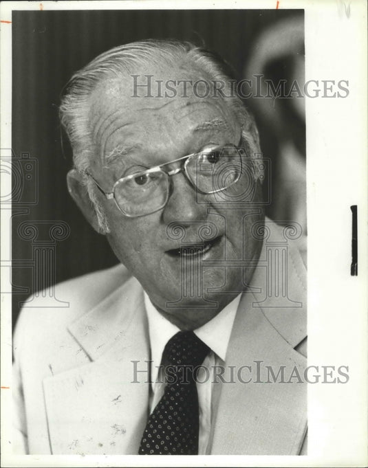 1981, T. A. "Country" Gaskin, Mayor of Mountain Brook - abno05121 - Historic Images