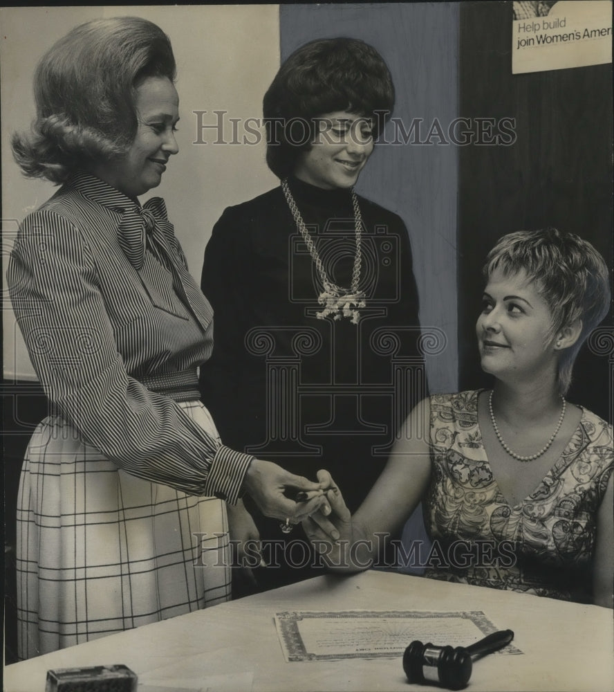 1972, Women&#39;s American Organization for Rehabilitation and Training - Historic Images