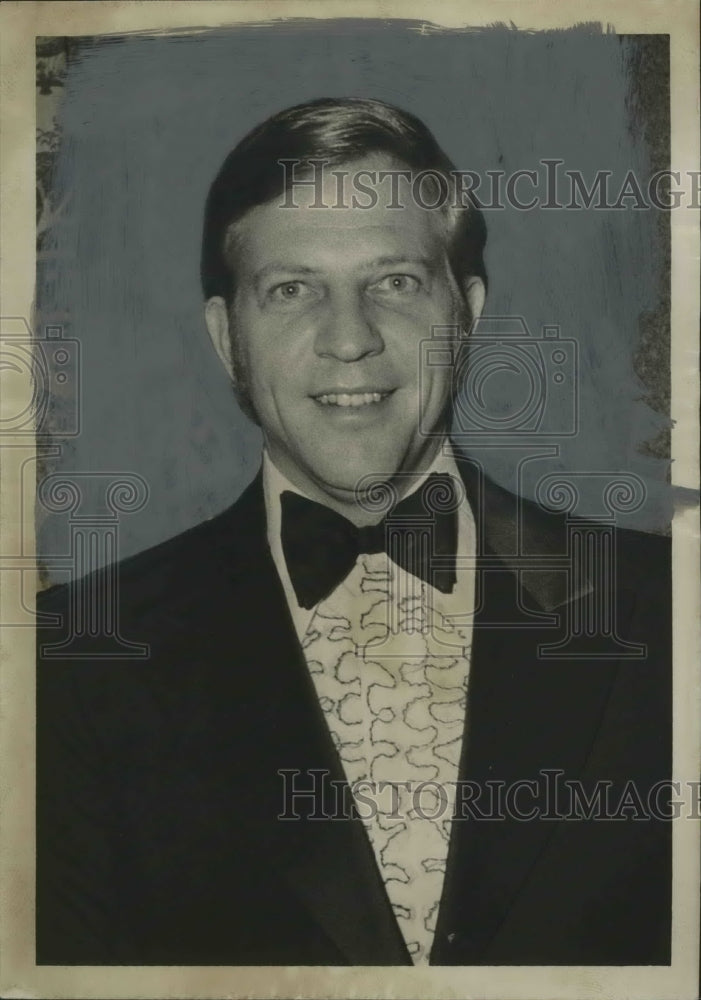 1973 Doctor Luther Jersted, mountain climber - Historic Images