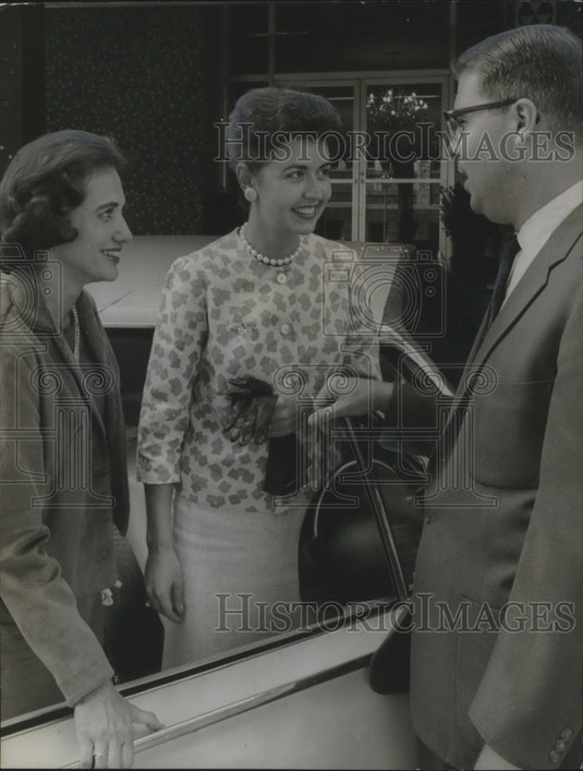 1963, Service Guild celebrates Founders day with luncheon, Birmingham - Historic Images