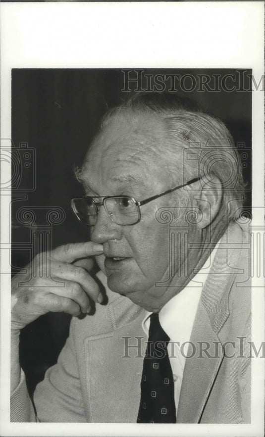 1981, T. A. "Country" Gaskin, Mountain Brook Mayor, Alabama - Historic Images