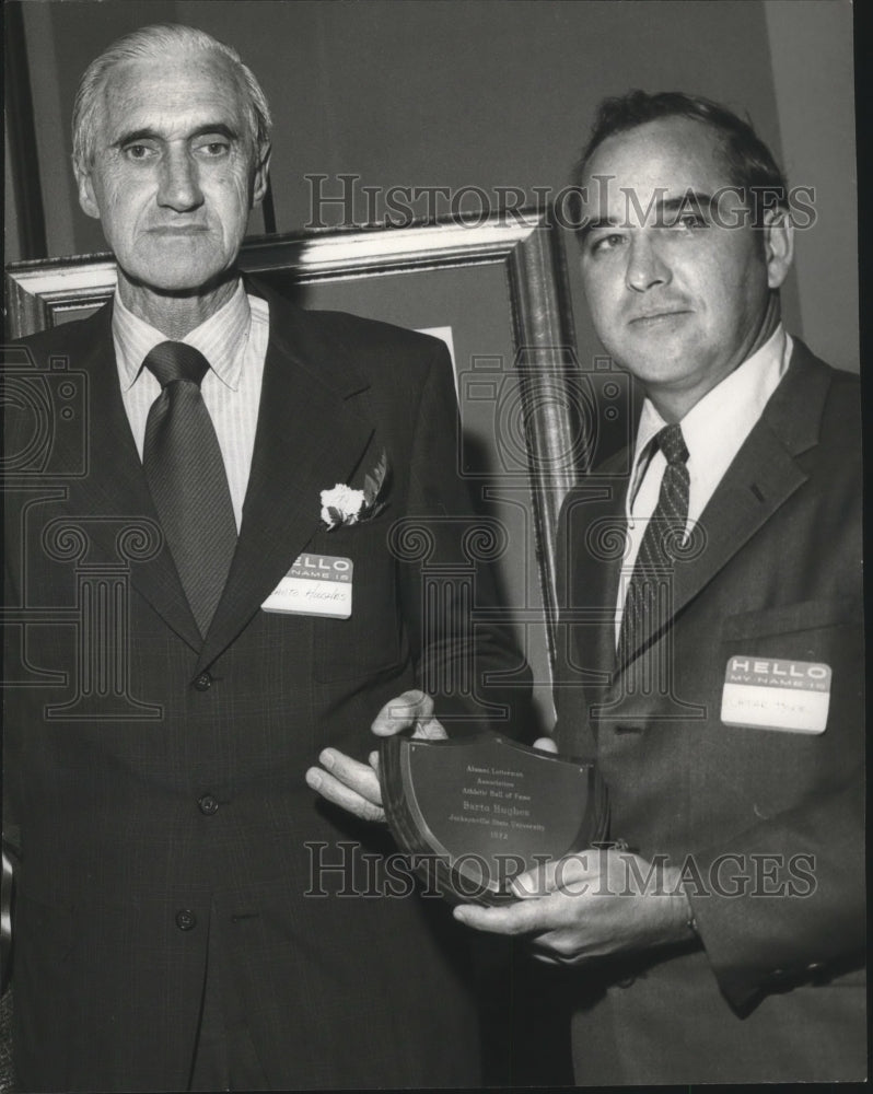 1972 Barto Hughes receiving JAX award from Lamar Howell, Alabama - Historic Images