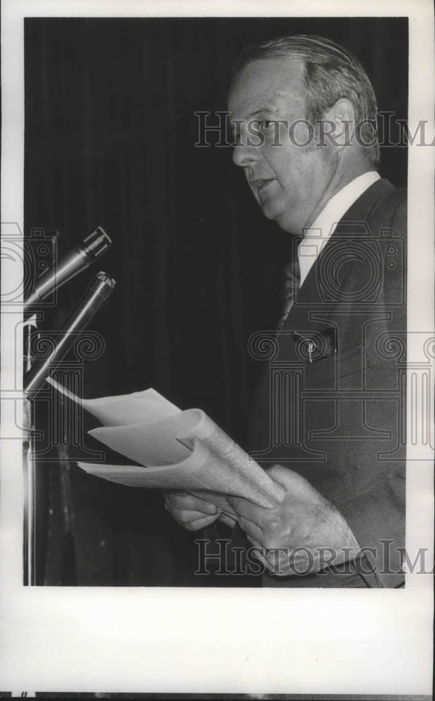1975 Press Photo J.N. Holt-Birmingham, AL Attorney & Legal Aid Society President - Historic Images
