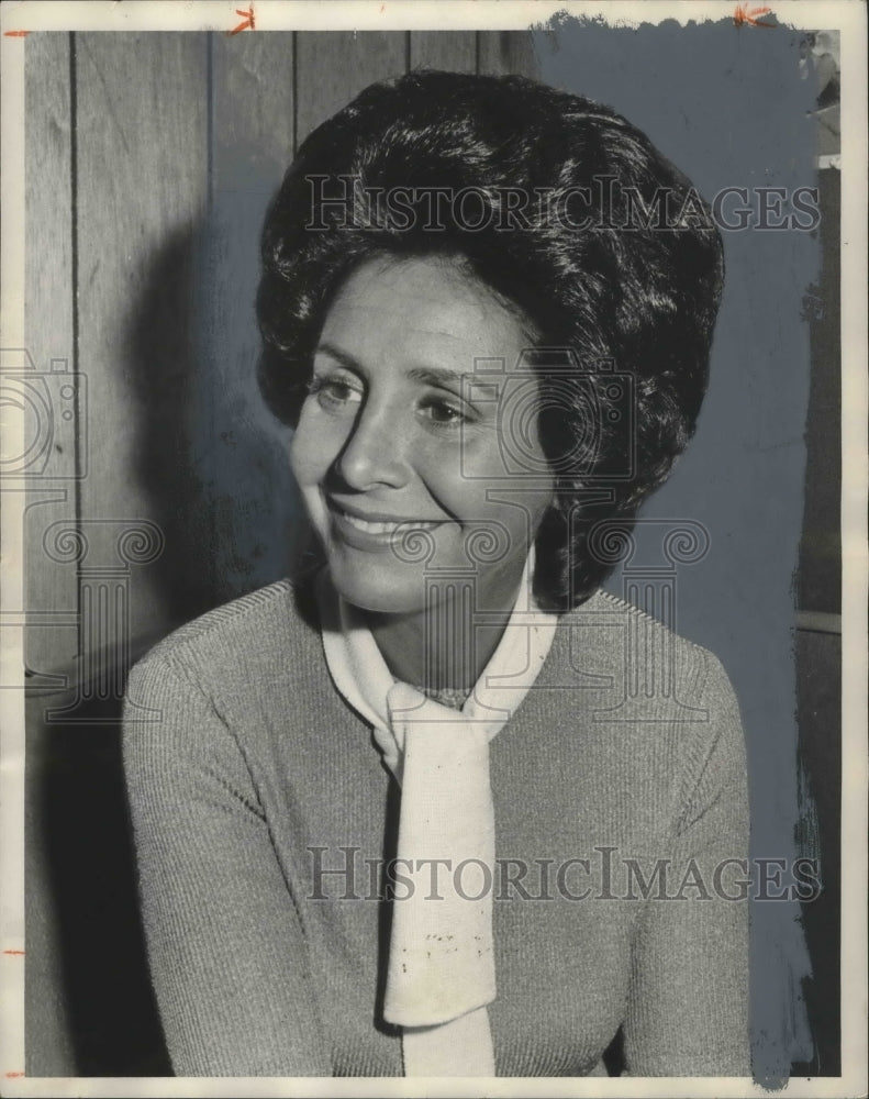 1976, Wife Of Alabama Governor Wallace, Mrs. Cornelia Ellis Wallace - Historic Images