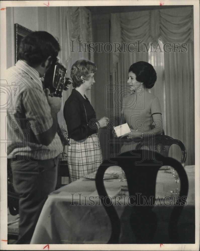 1971, Wife of Alabama Governor Mrs. George Wallace Being Interviewed - Historic Images