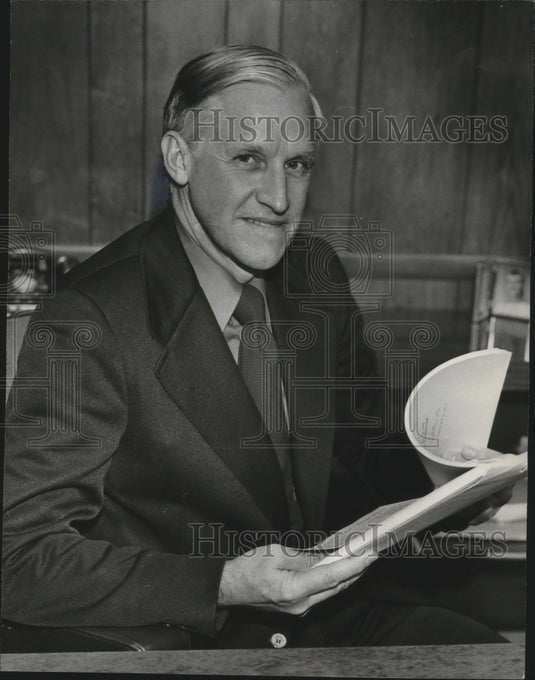 1972, Loveman's Executive Clifford D. Hoehne, Department Store - Historic Images