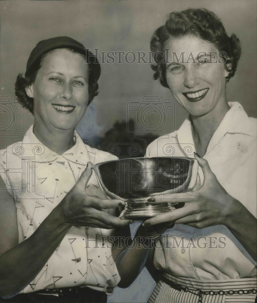 1955 Press Photo Mrs. C. Johnson III BCC women&#39;s championship, Mrs. A. Rowe, AL- Historic Images