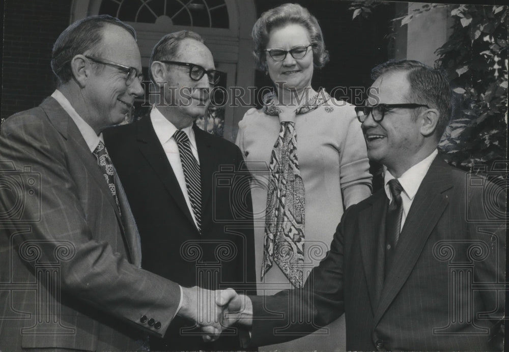 1971 Press Photo New Board members welcomed at University of Montevallo, Alabama - Historic Images