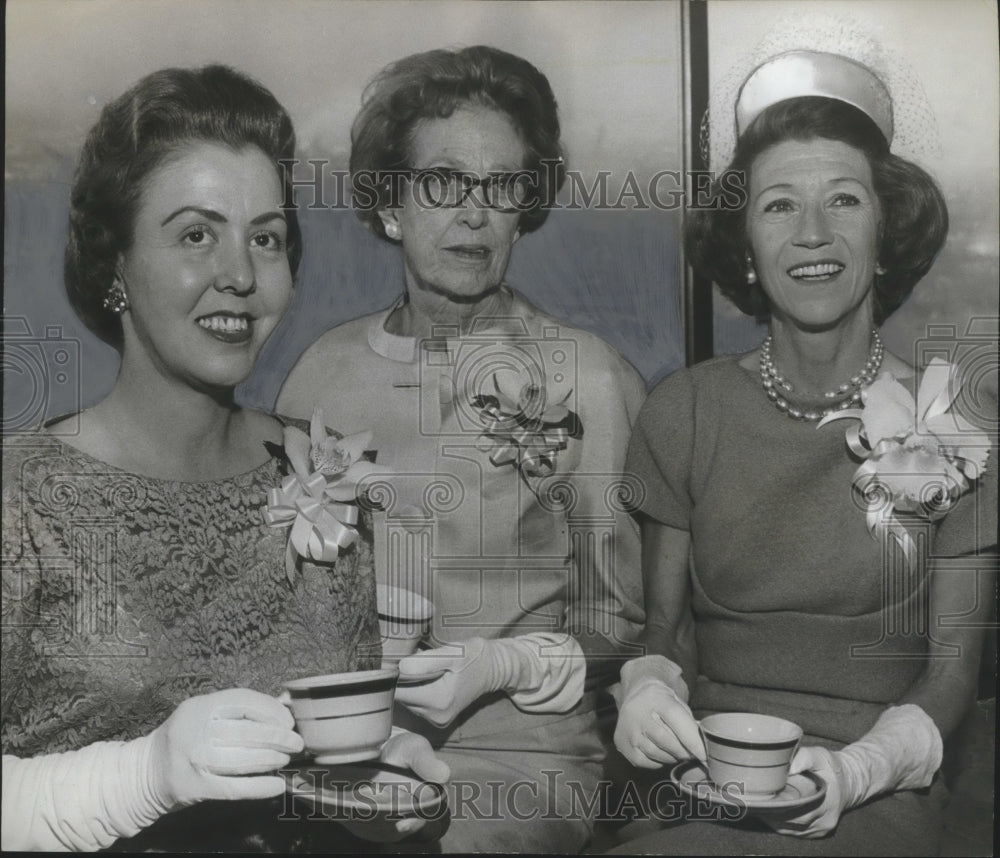 1964, Scene At National Association Of Real Estate Boards Women&#39;s Tea - Historic Images