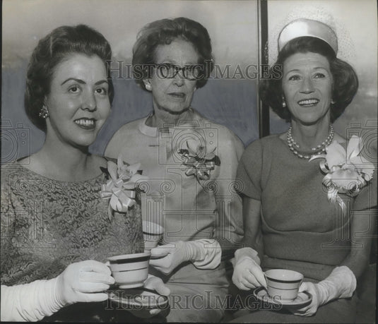 1964, Scene At National Association Of Real Estate Boards Women's Tea - Historic Images
