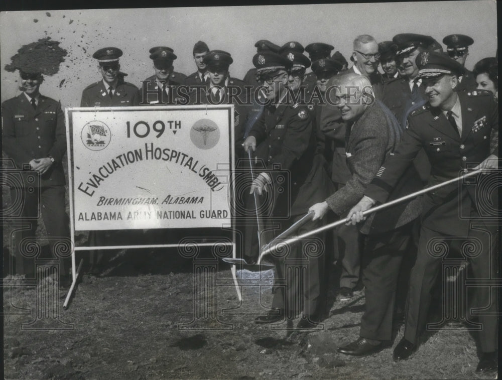 1969, Birmingham Mayor George Seibels breaks ground at hospital - Historic Images