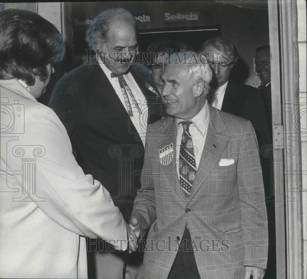 1975, Birmingham Mayor George Seibels shakes hands at campaign office - Historic Images