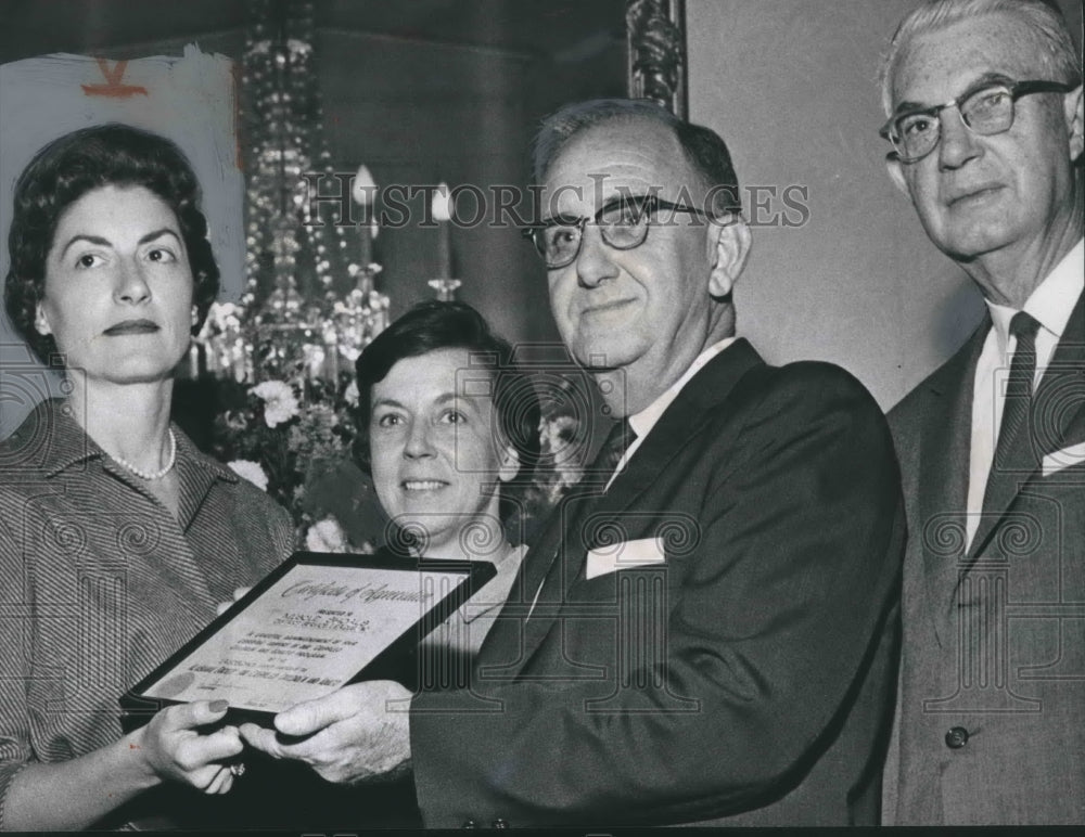 1963, Alabama Service League Receives Award - abno06090 - Historic Images