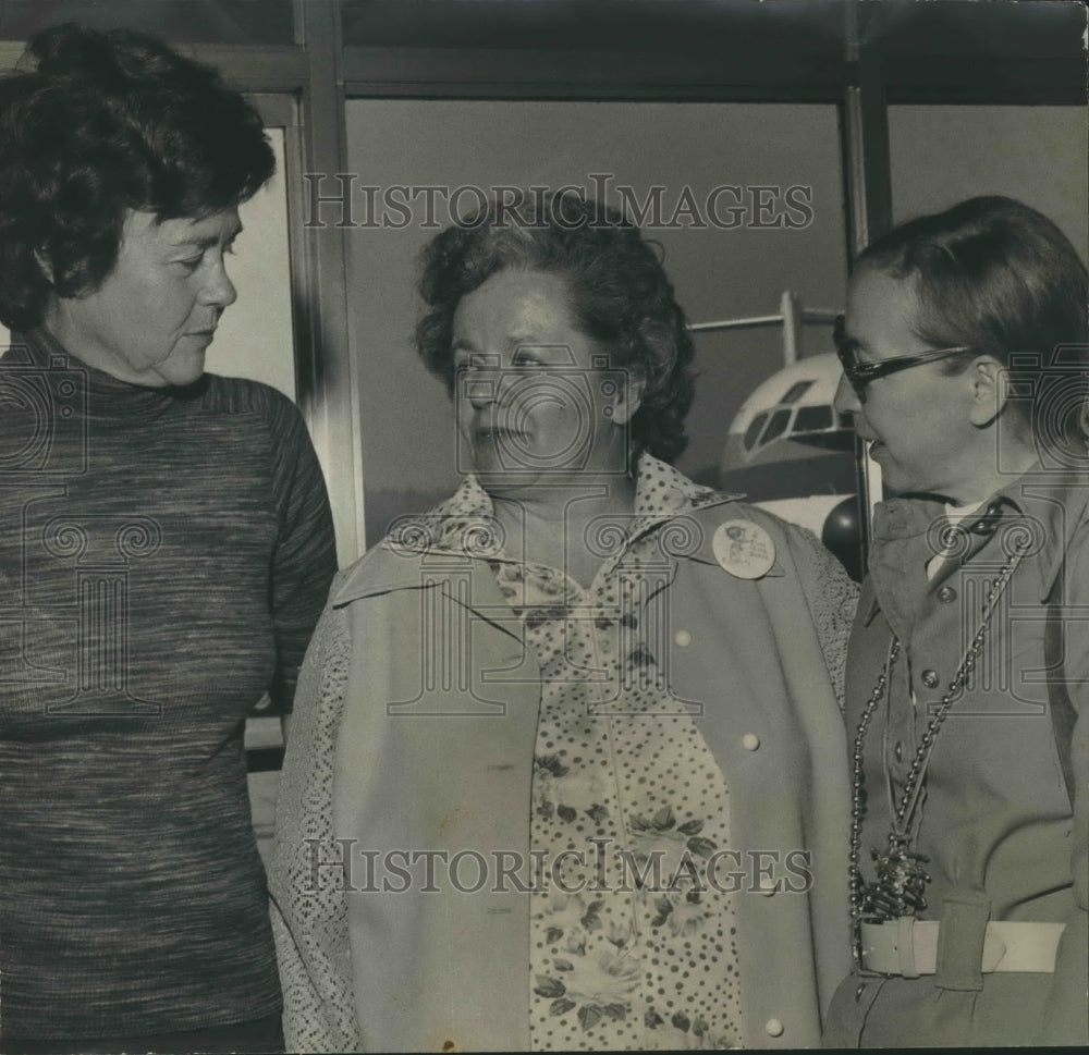 1973 Press Photo National Organization for Women President Featured Speaker - Historic Images