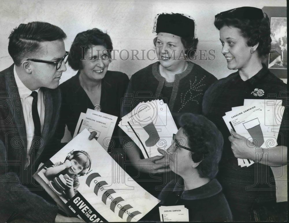 1962 Press Photo Alabama Hearing and Speech Foundation Volunteers Discuss Plans - Historic Images