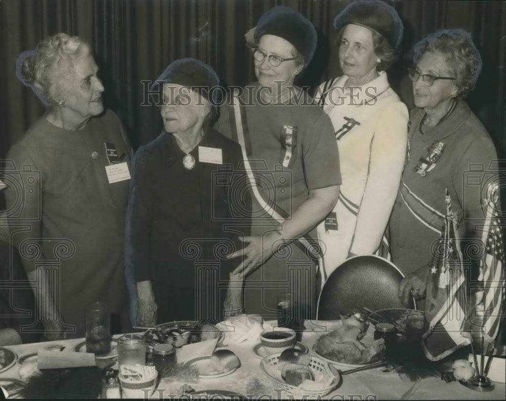 1968, United Daughters of the Confederacy plan daughters luncheon - Historic Images