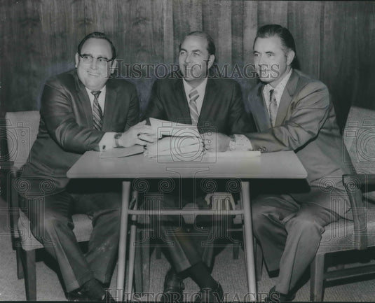 1971 Press Photo Baptists elect Doctor Walter G. Nunn to head Convention, Others - Historic Images