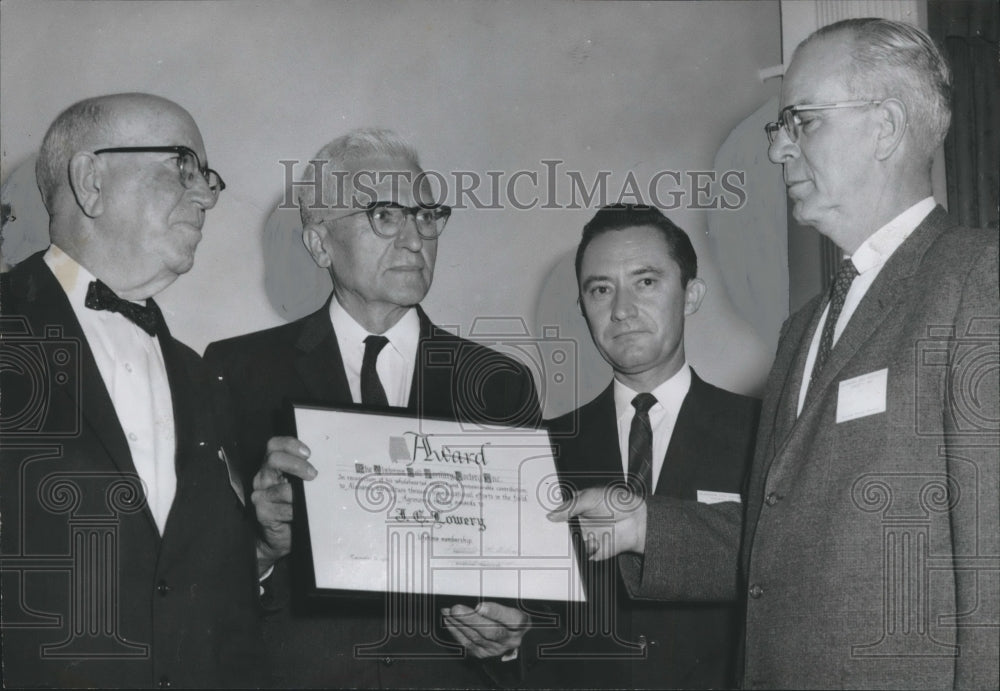 1961 Press Photo Auburn professor J. C. Lowery honored with Charles Summerour - Historic Images