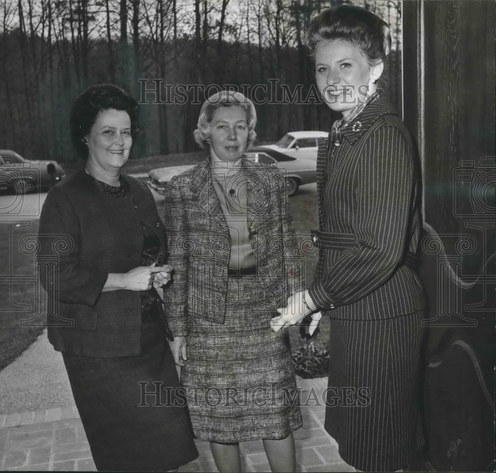 1972 Press Photo Mrs. J. Simpson, Birmingham Civic Ballet Association & members - Historic Images