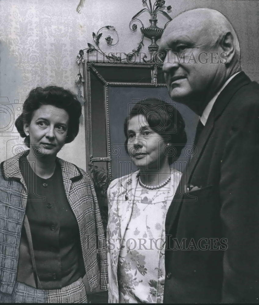 1966, Mrs. James Hicks, Mrs D Roberts, Dr. L Armstrong, AL Theater - Historic Images