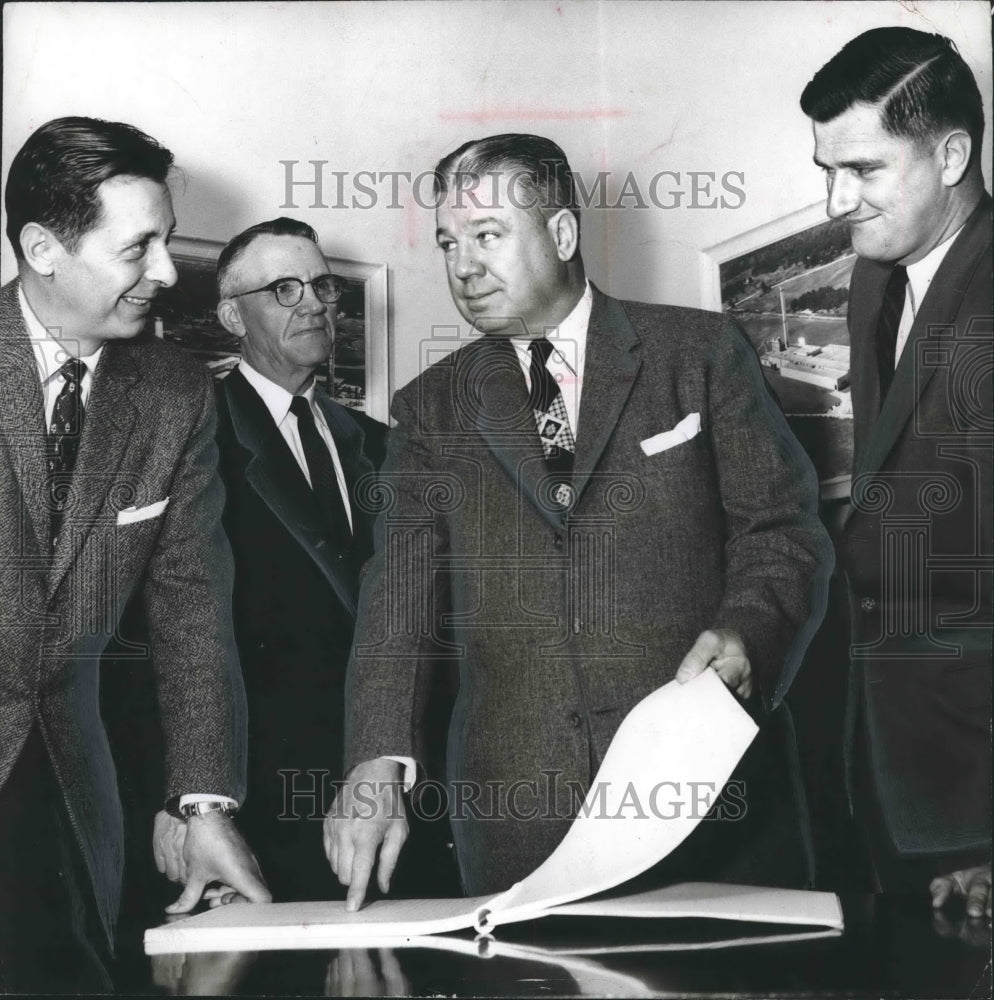 1958 Members of the industrial development of Alabama Power Company - Historic Images