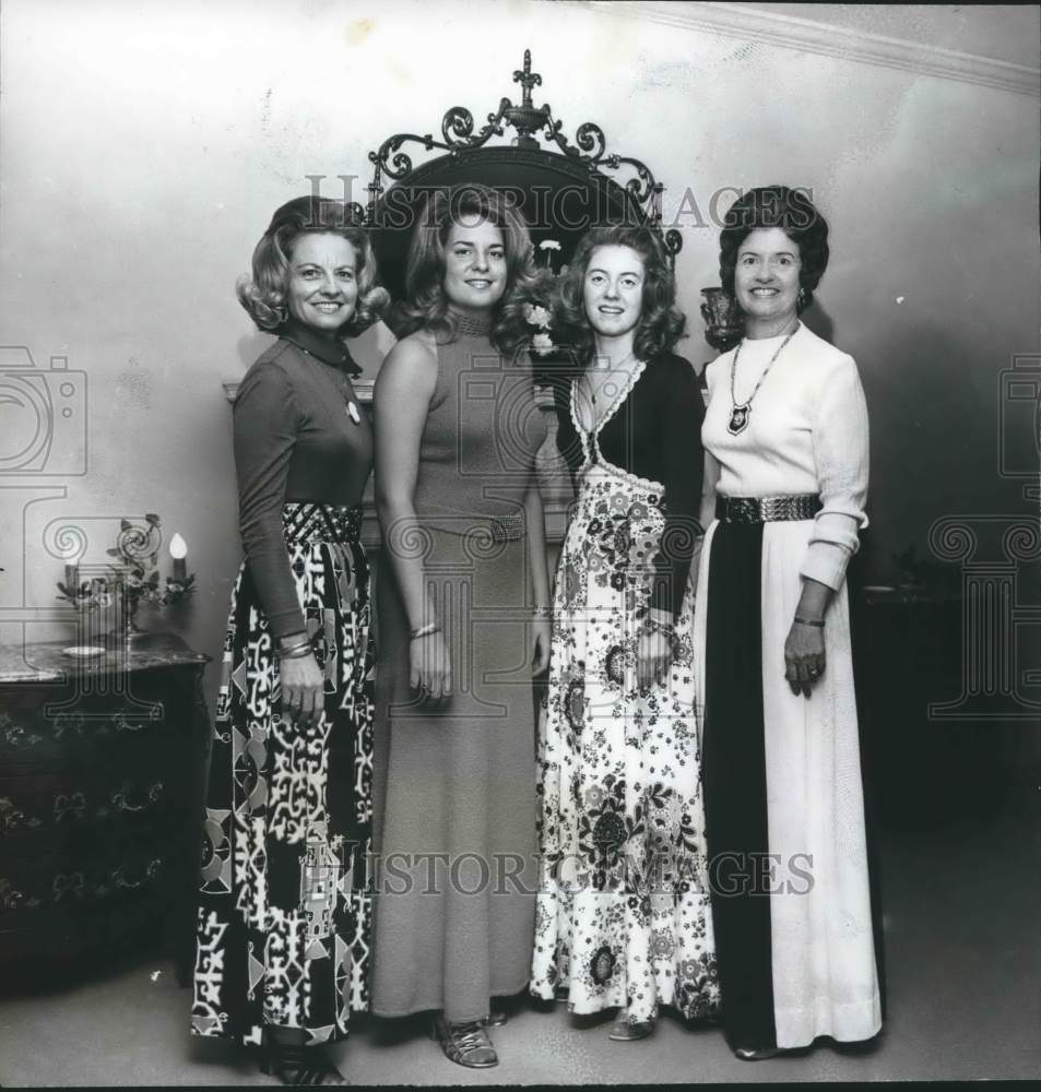 1972, Mrs. J. Paul Meeks with granddaughter Debutantes at tea event - Historic Images