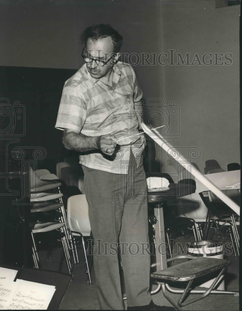 1972 Birmingham Pops Concert Conductor Walter Moeck rehearses - Historic Images