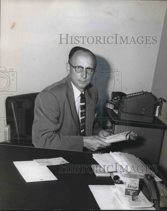 1958, Howard Lanier, Bessemer, Alabama, Assistant Manager - abno07367 - Historic Images