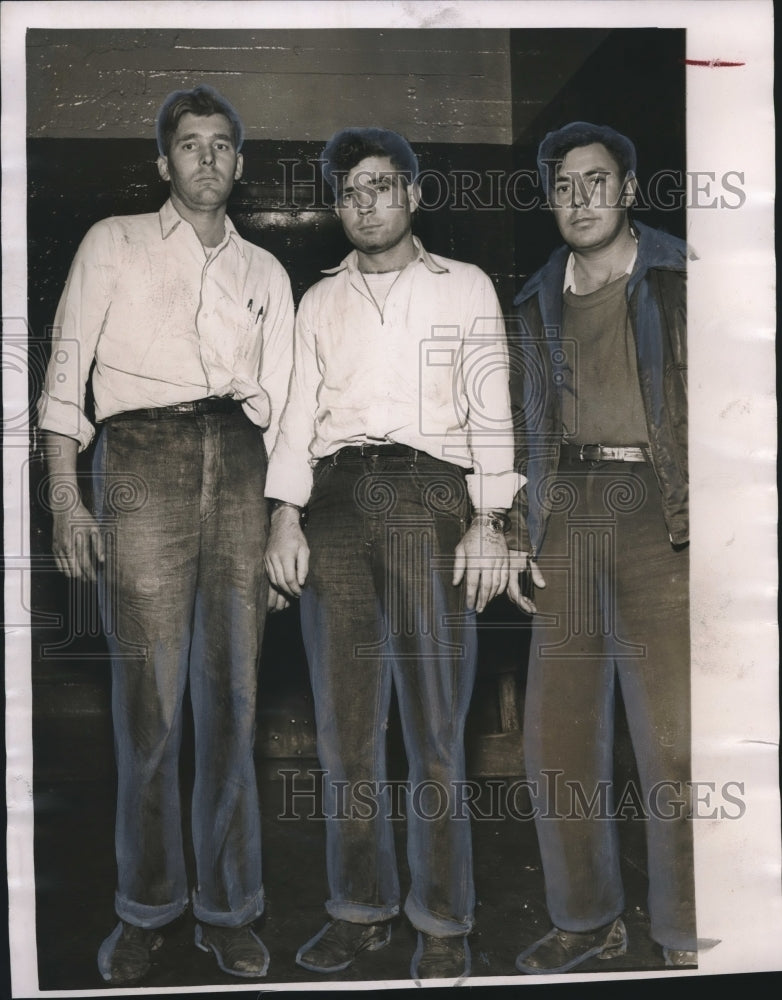 1954 Three men who fled Blount County jail in handcuffs at City Jail - Historic Images