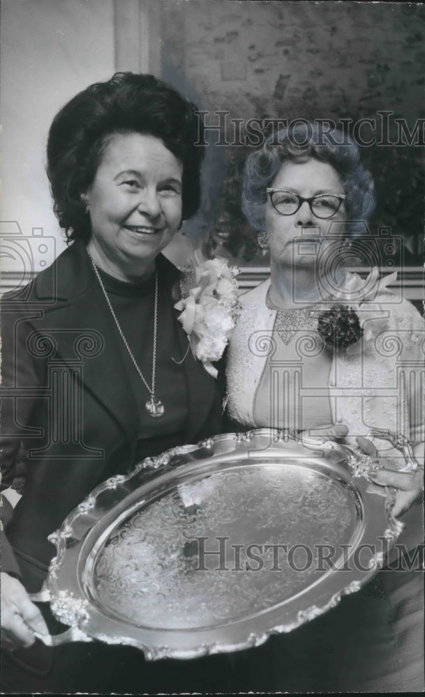 1974, Mrs. Purnie Moore, Altrusan of the Year at Club Banquet, Other - Historic Images