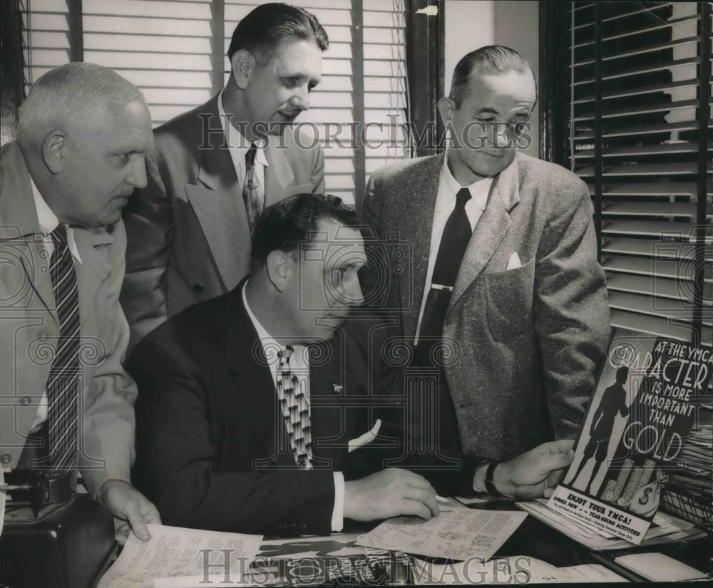 1954, Bessemer, Alabama Mayor Jesse E. Lanier with Others - abno08056 - Historic Images