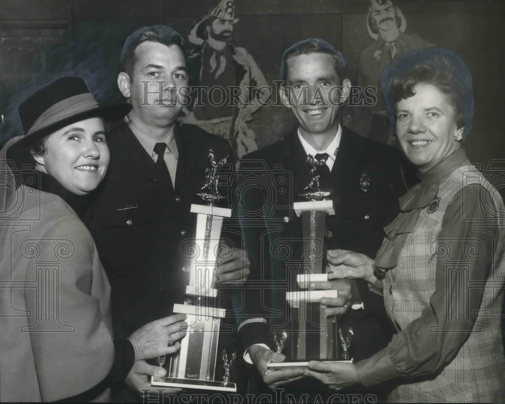 1969, Mrs. Frances Elliott, Mrs. Doris Crosby, Others receive awards - Historic Images