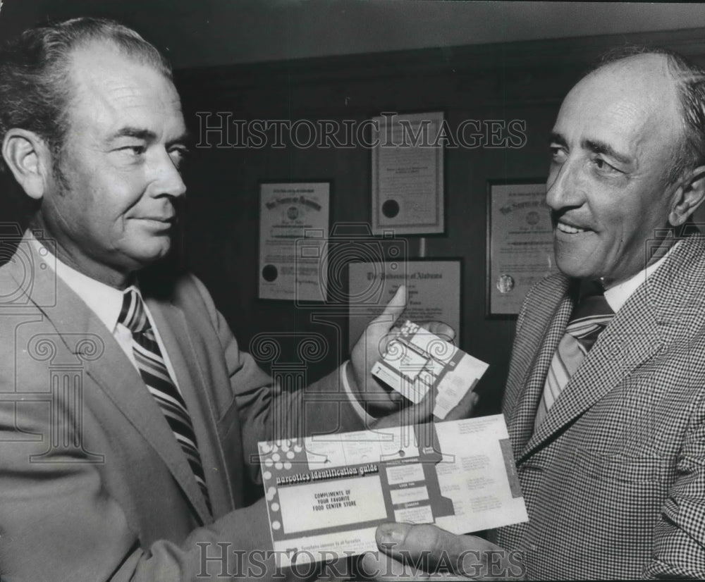 1971, Charles La Rocca &amp; Earl Morgan With Anti-Drug Campaign - Historic Images