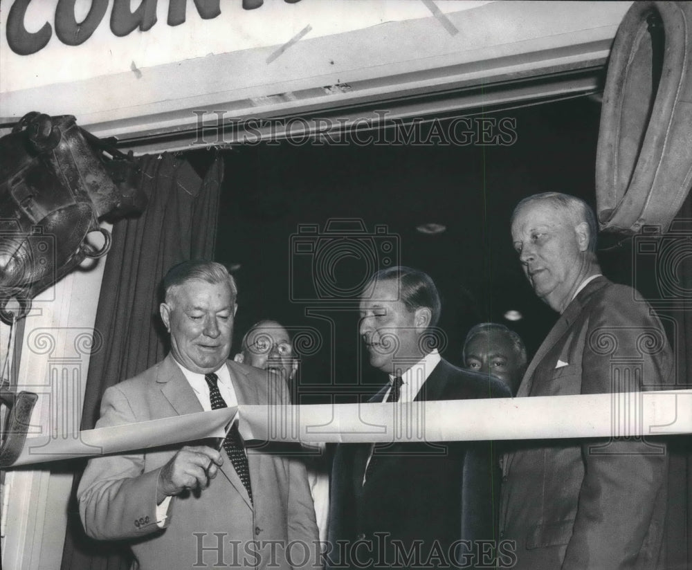 1958 Birmingham Mayor James W. Morgan Cuts Ribbon, Old Country Store - Historic Images