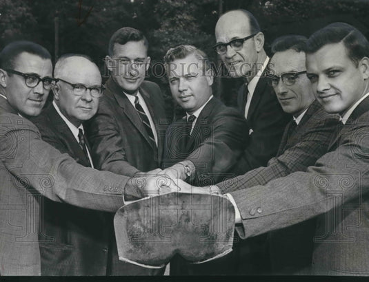 1965, John Williamson & Associates Begin Construction on New Building - Historic Images