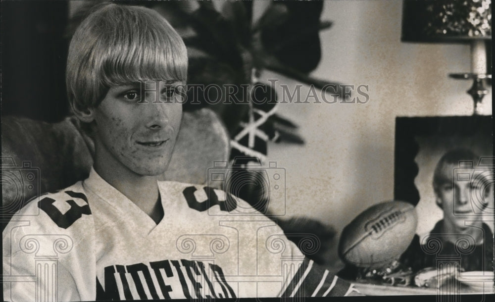 1975, Mark Naugher, Inspiration at Midfield High School - abno08472 - Historic Images