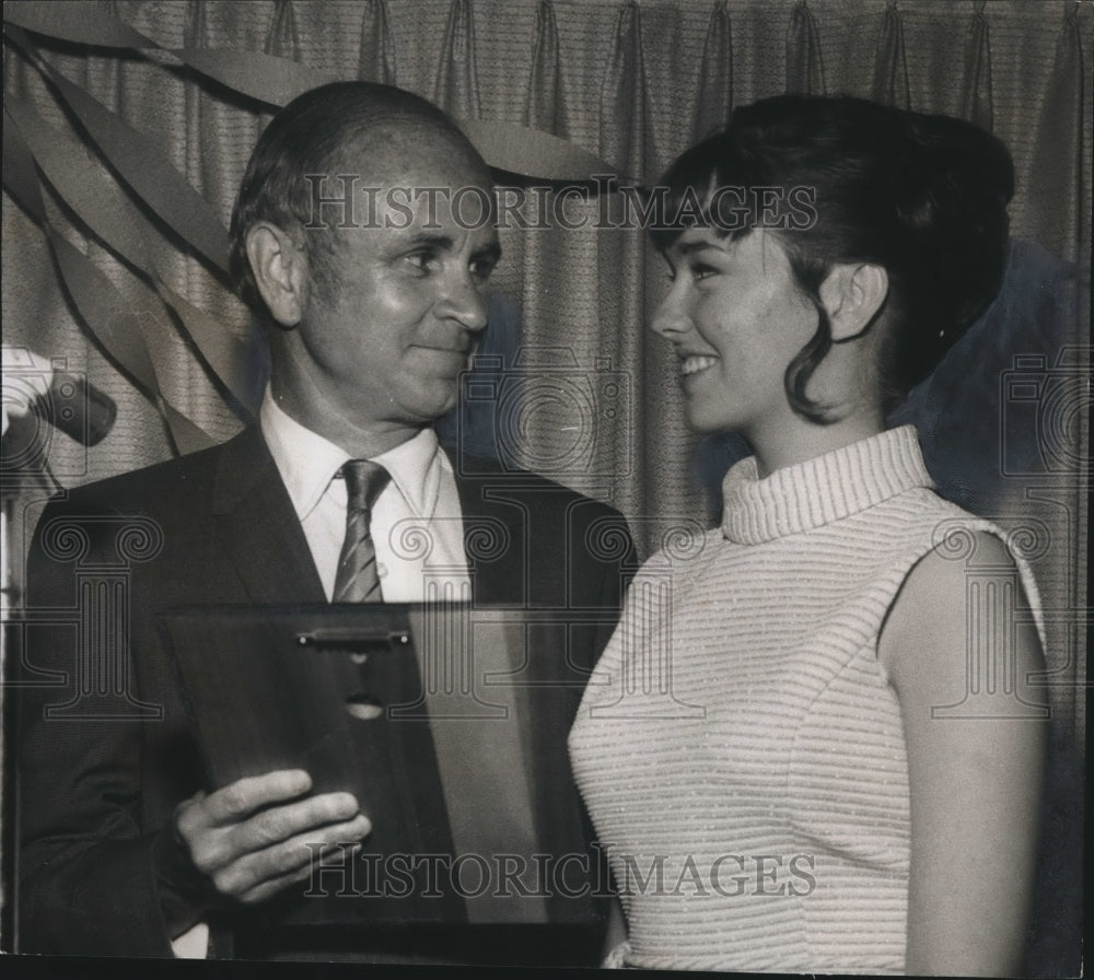 1969, Jonelle Bonta, Banks High School, gets $500 Scholarship - Historic Images