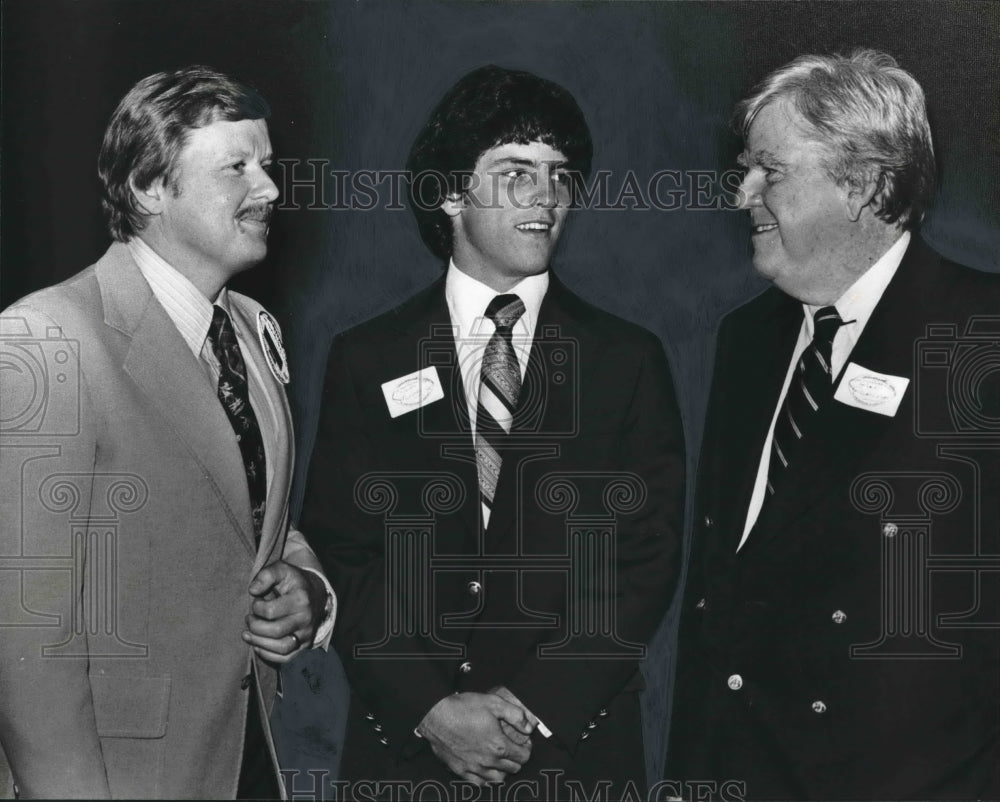 1978 Columnist Will Grimsley Spoke To Birmingham Touchdown Club - Historic Images