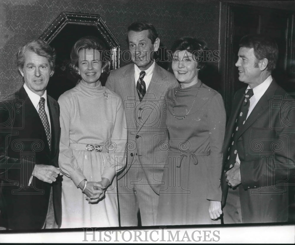 1976, Attendees at Cocktail Supper - abno08569 - Historic Images