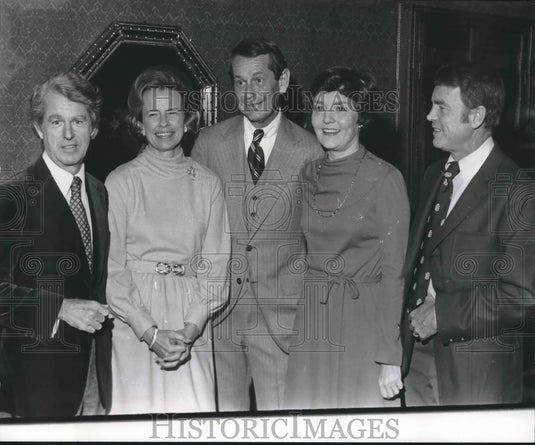 1976, Attendees at Cocktail Supper - abno08569 - Historic Images