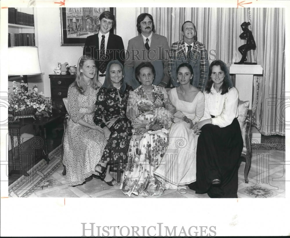 1979, Mrs. Raymond Jones Surrounded By Her Family on Her Birthday - Historic Images