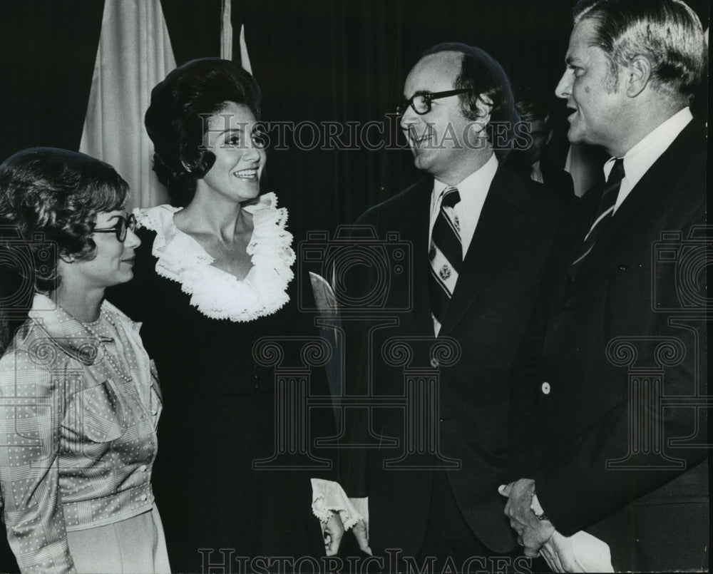 1974 Mrs. Cornelia Wallace, Governor's wife, at cancer hospital - Historic Images