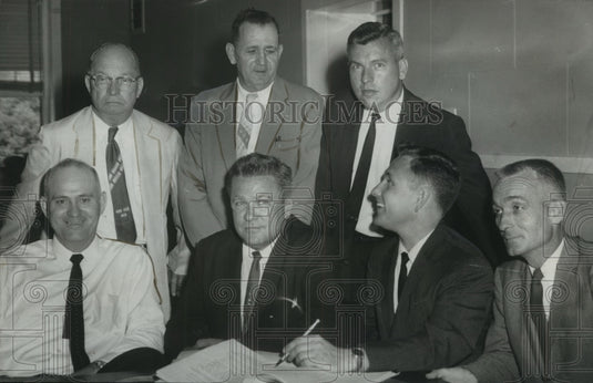 1959 Defense Lawyers in St. Clair "Moonshine" Slaying - Historic Images